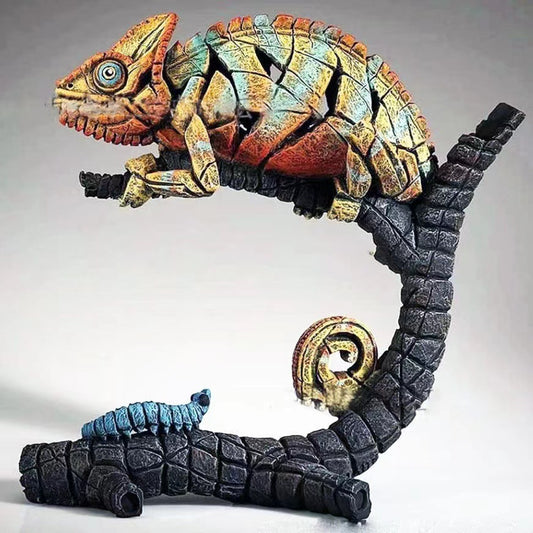 Contemporary Animal Sculptures In Home Fashion